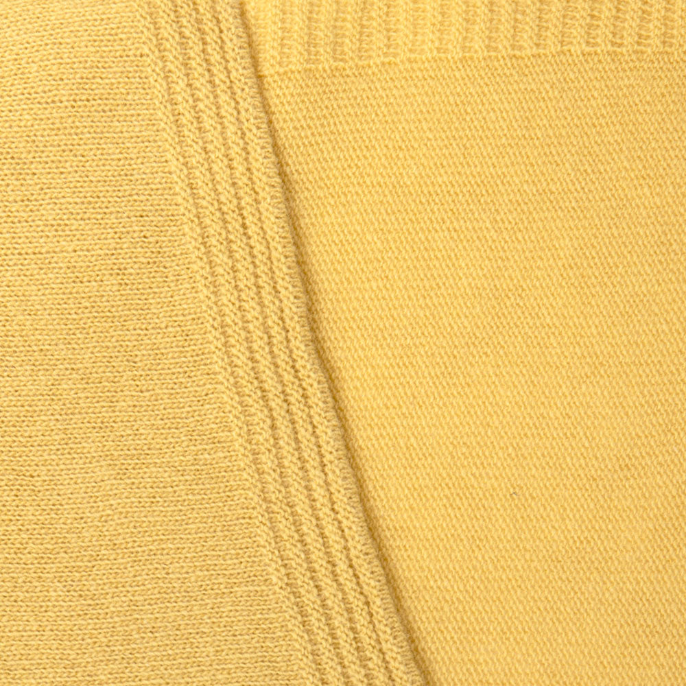 Ladies Lambswool Plain Knit Scarf in Brass