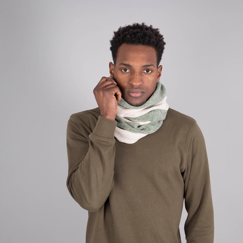Men's Lambswool Purl Knit Neck Warmer in Moss