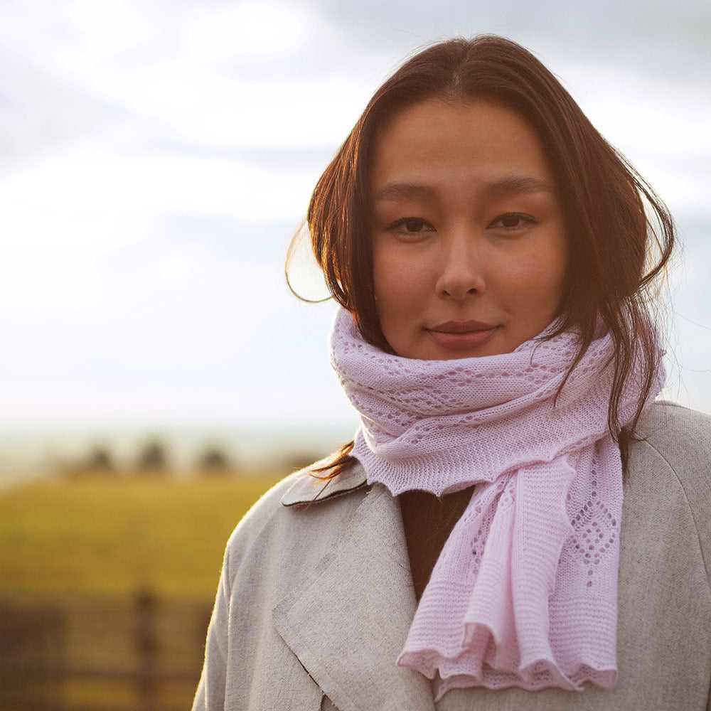 Jewel Cashmere Scarf in Pale Pink