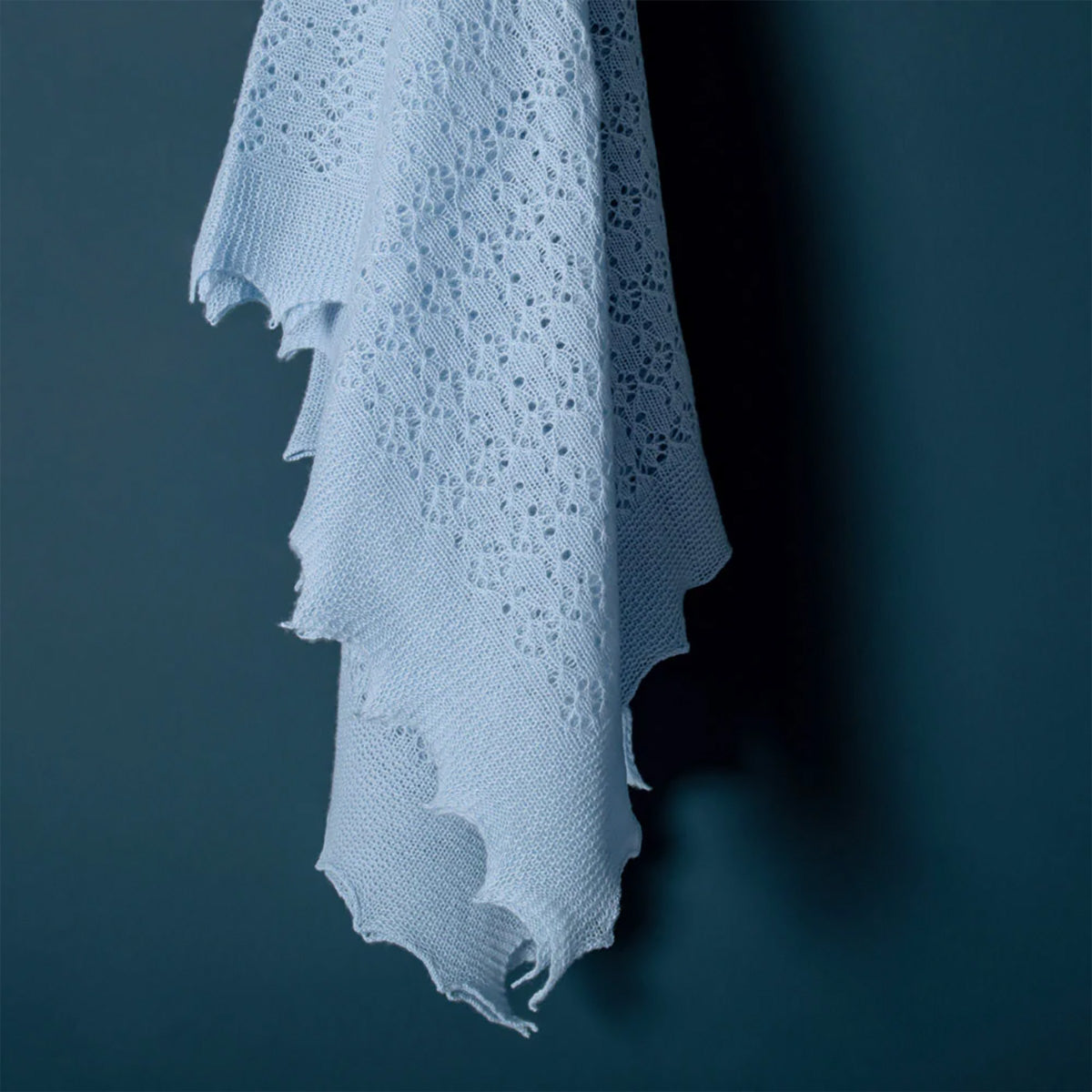 Cosy Cashmere Baby Shawl Blue