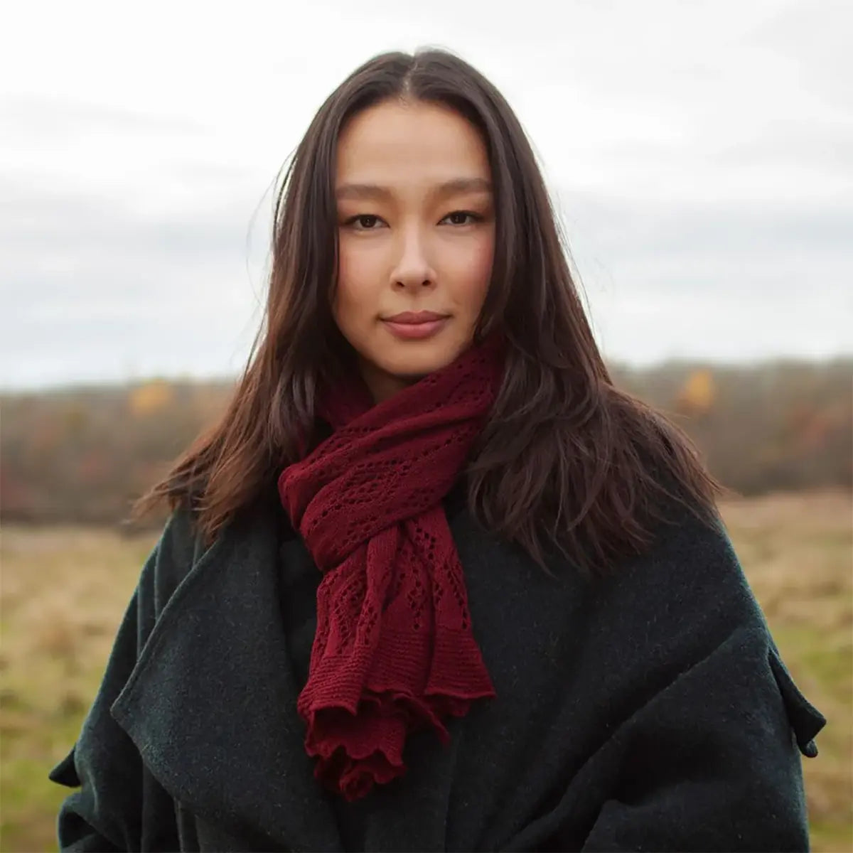 Jewel Cashmere Scarf in Claret