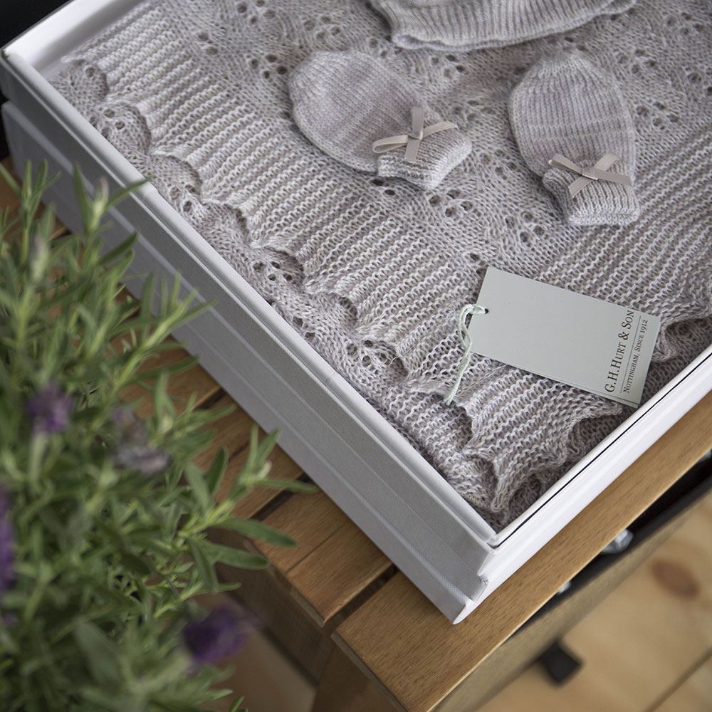 Kitten Paw Baby Gift Set in Grey