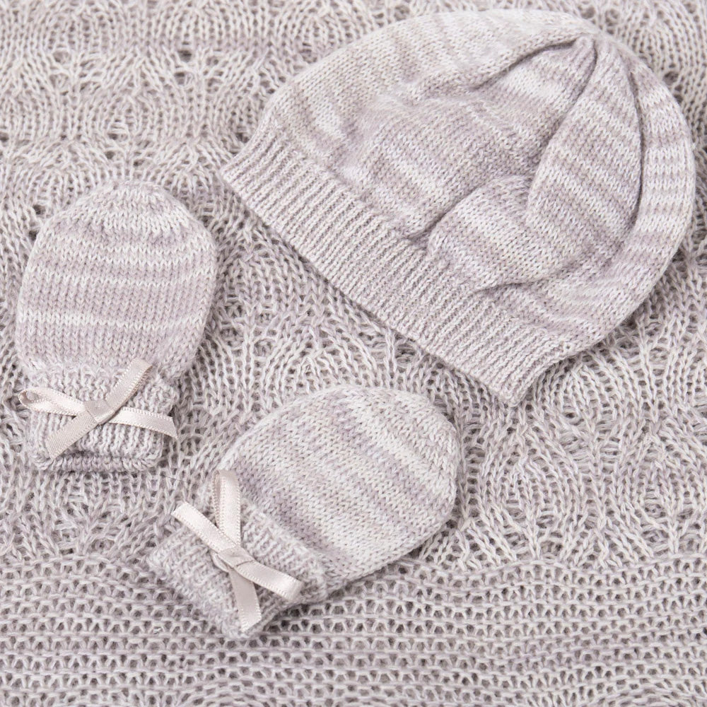 Kitten Paw Wool Baby Gift Set in Grey