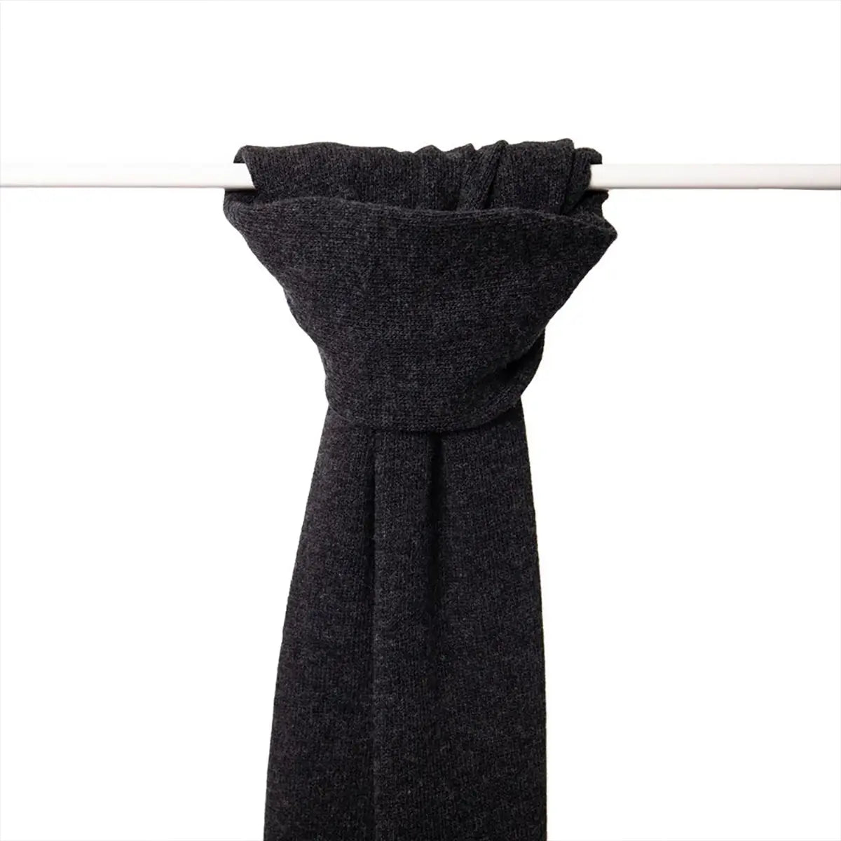 Ladies Lambswool Plain Knit Scarf in Charcoal