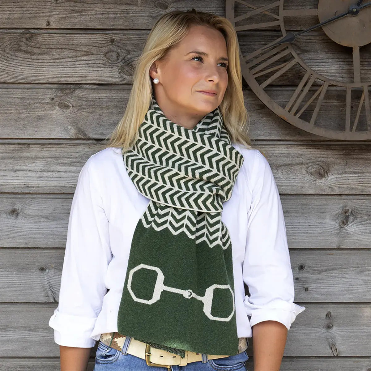 Lambswool Snaffle Bit Scarf in Moss