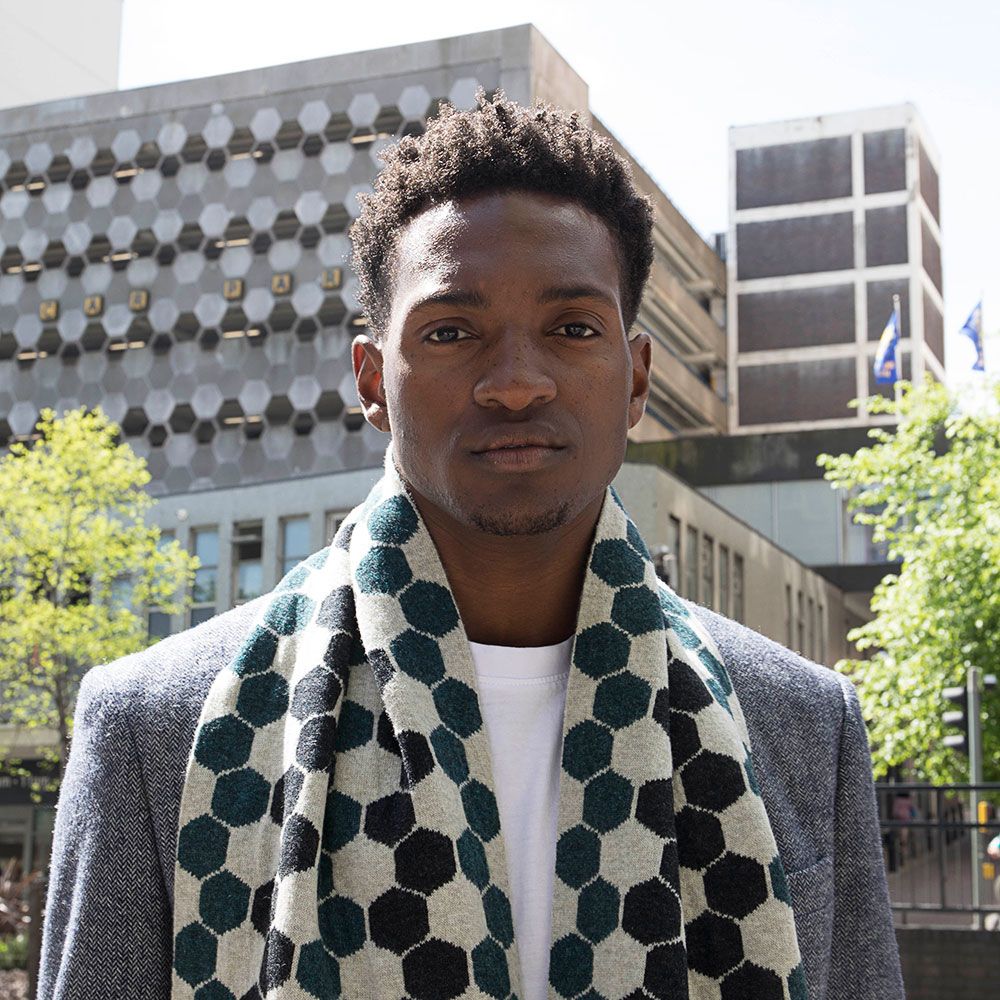 Lambswool Hexagon Scarf in Lugano