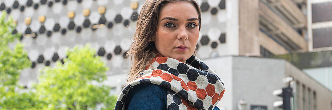 Women's Contemporary Scarves