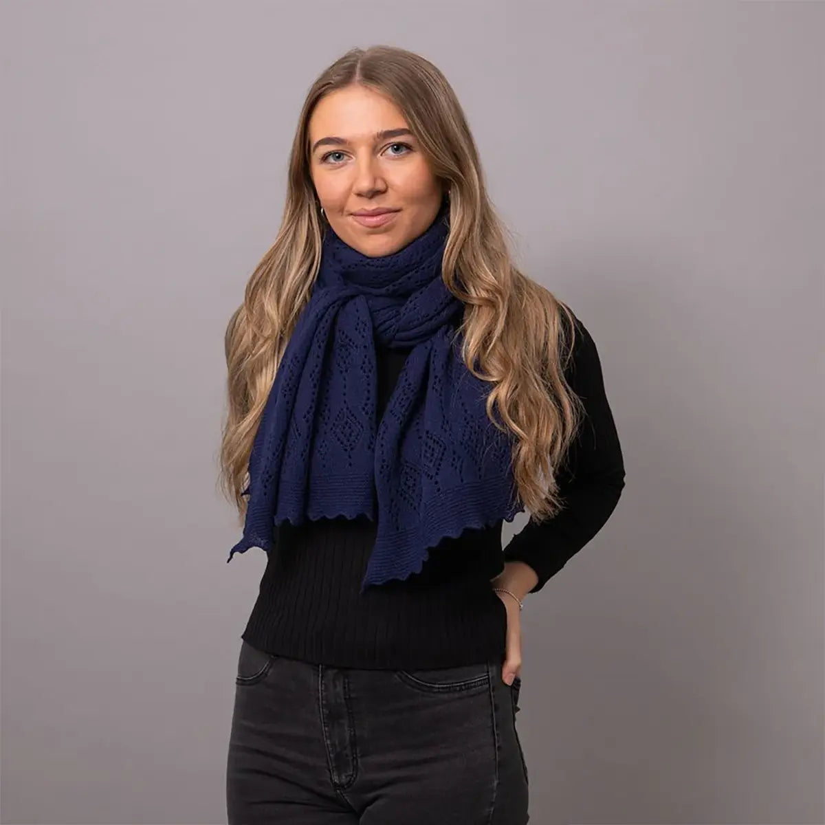 Jewel Cashmere Scarf in Navy
