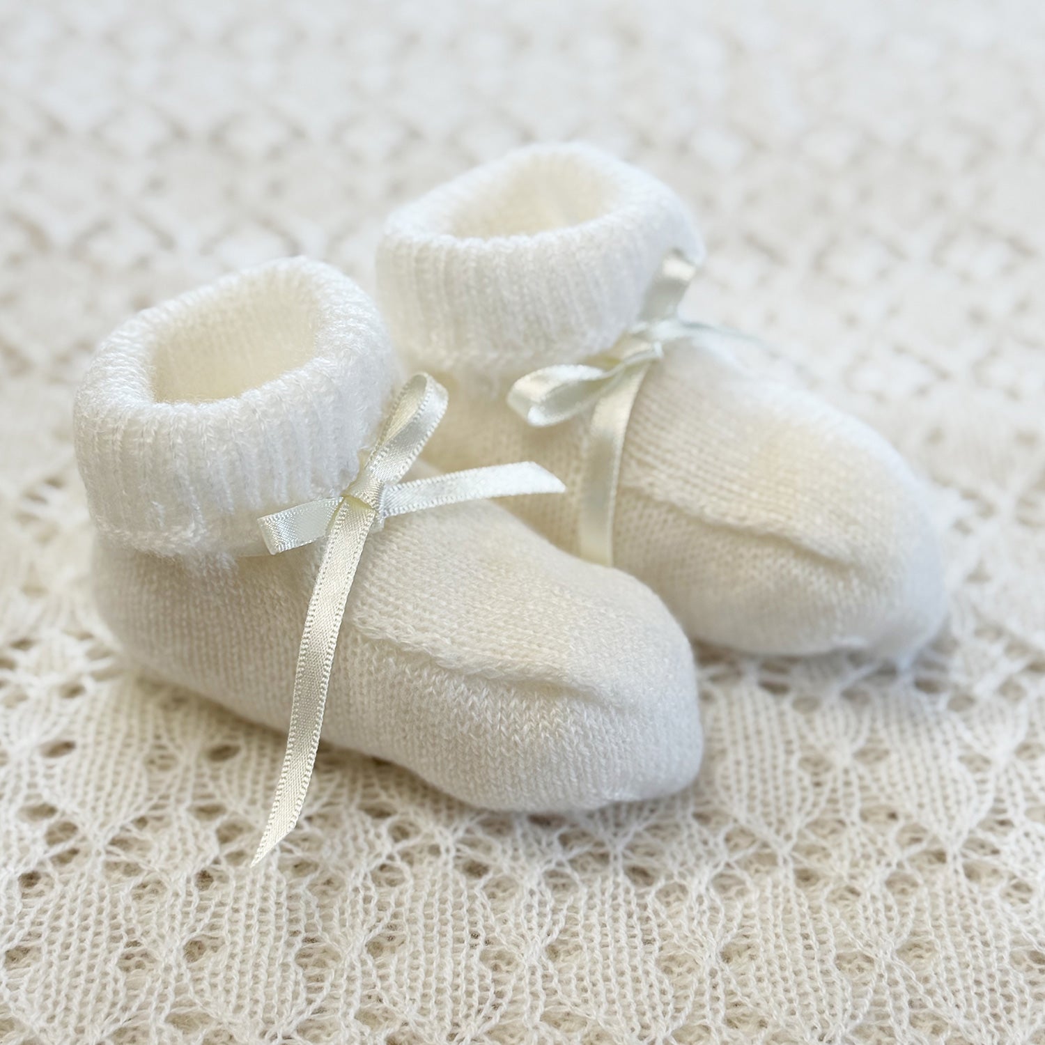 Cashmere Baby Booties - White