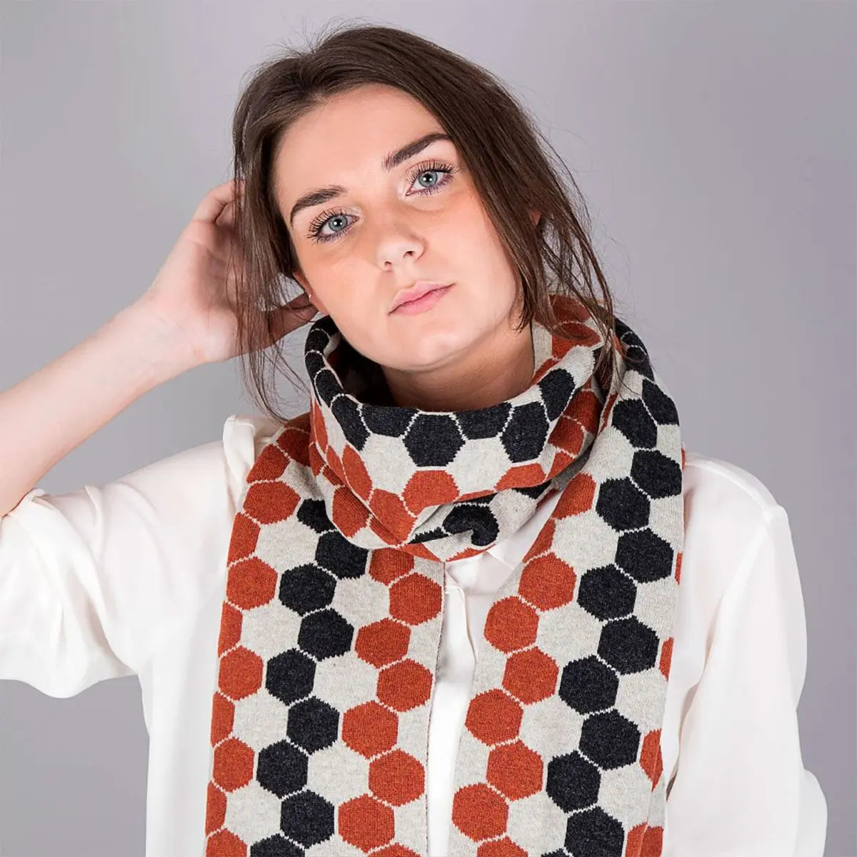 Ladies Lambswool Hexagon Scarf in Burnt Orange