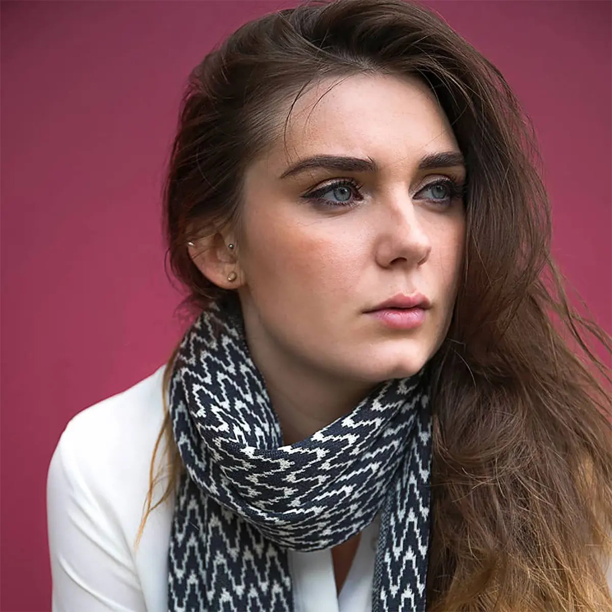 Ladies Zig Zag Wool Scarf in Slate Grey