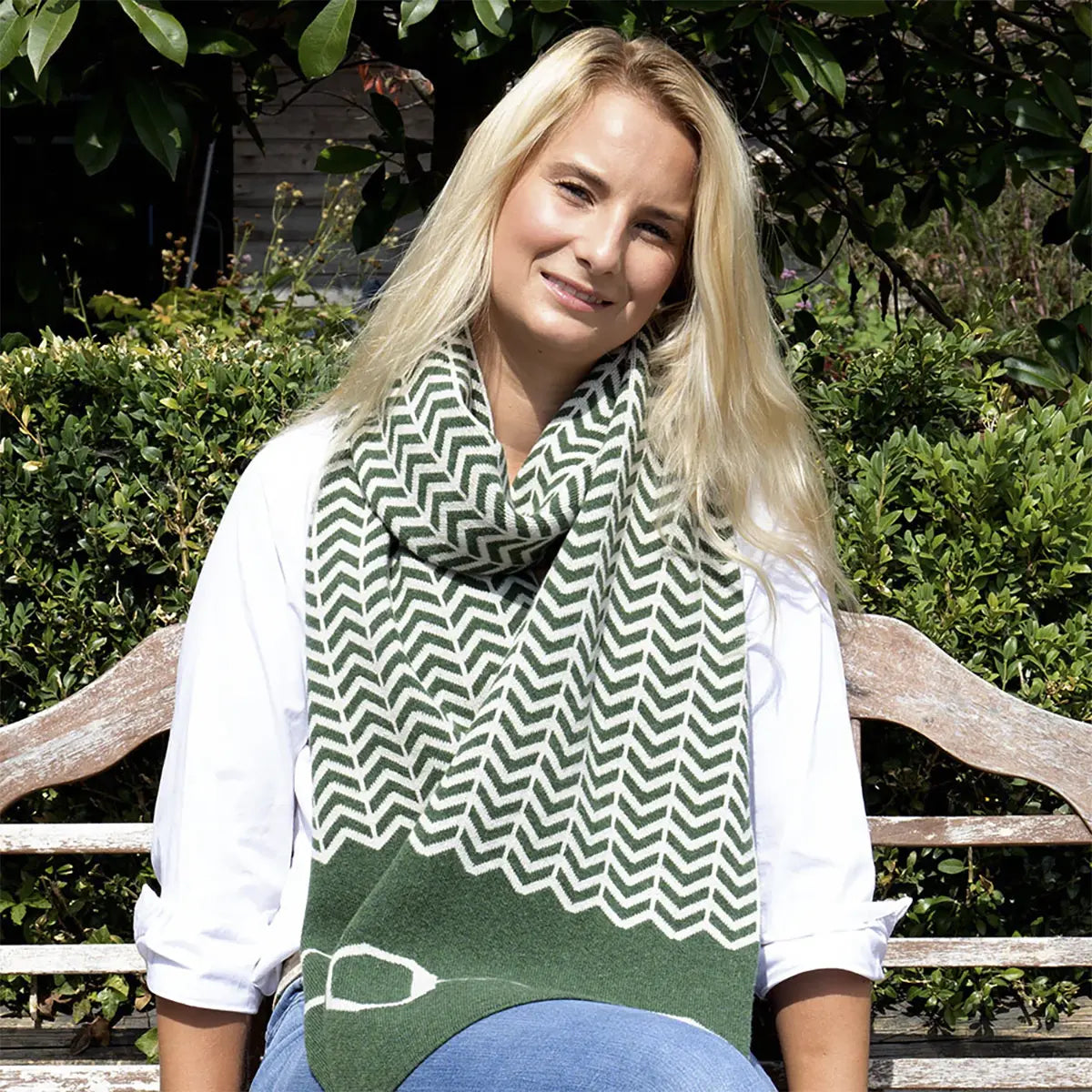 Lambswool Snaffle Bit Scarf in Moss