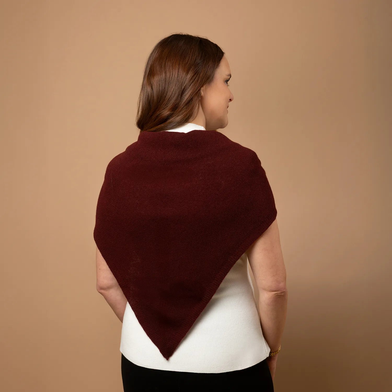 Large Plain Knit Lambswool Triangle Scarf in Port